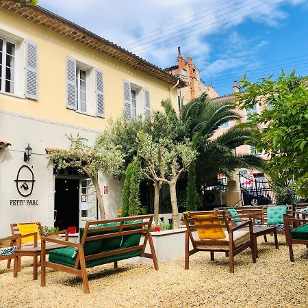 Hotel Du Parc Draguignan Exterior foto